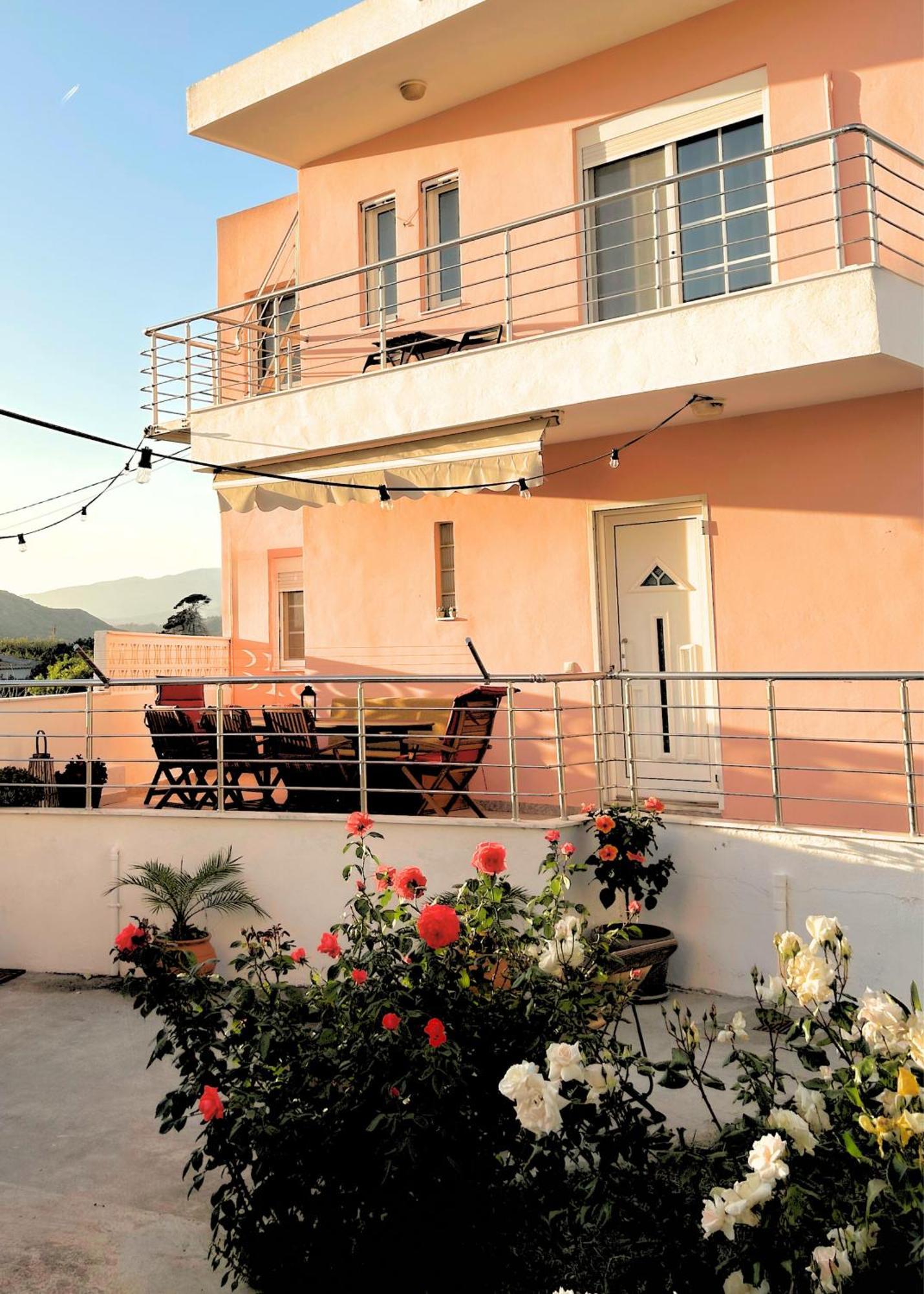Anastasia Villa *