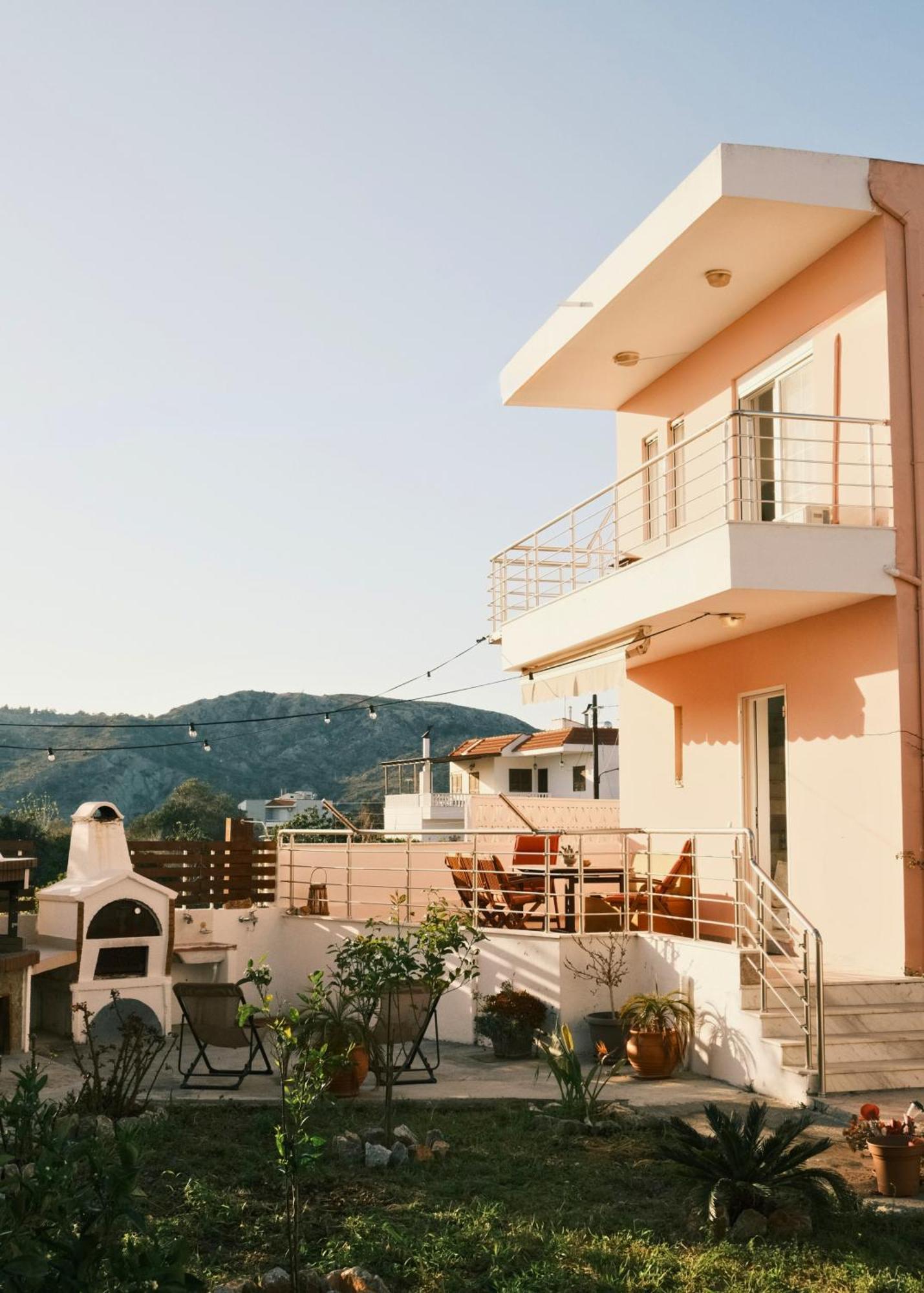 Anastasia Villa